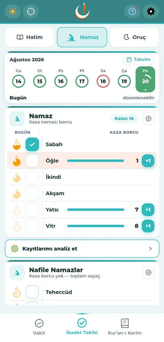 Namaz takibi — gün şeridi, kaza borcu ve "Kayıtlarımı analiz et" satırı